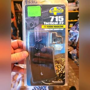 Mossberg 715 Tactical .22, 25-rd mag